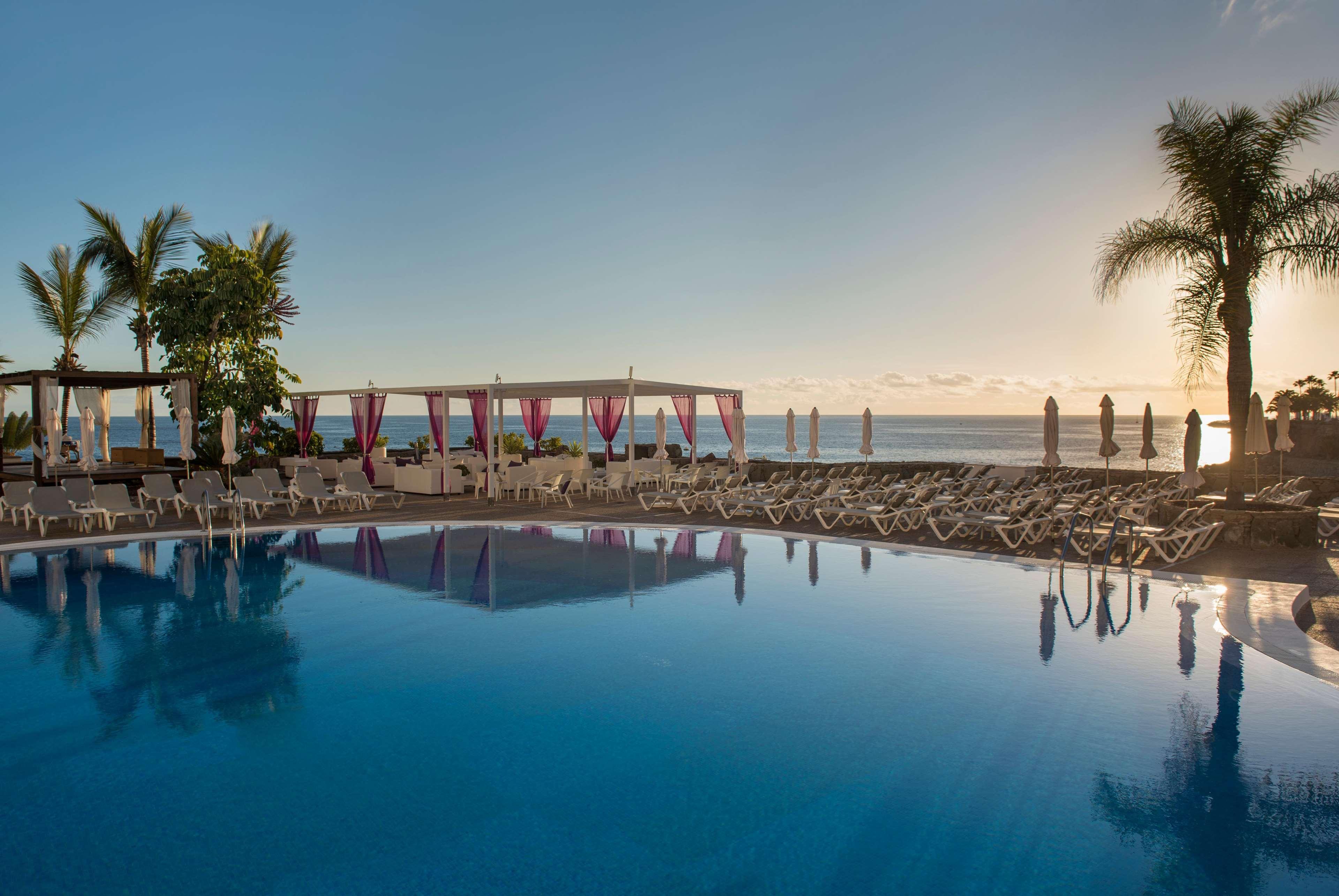 Tui Blue Suite Princess - Adults Only Taurito Exterior photo
