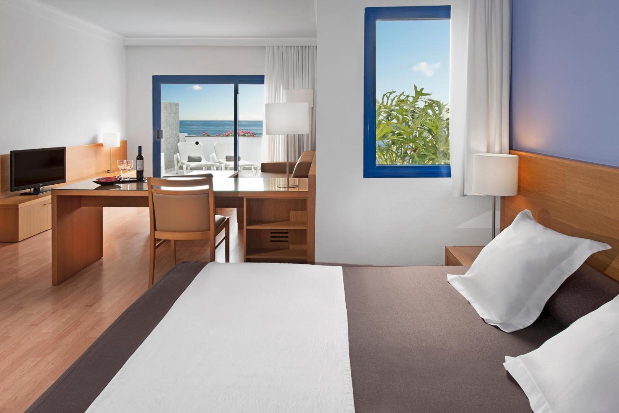 Tui Blue Suite Princess - Adults Only Taurito Exterior photo